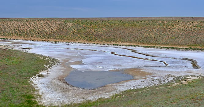 География Вопрос: В какой области находится Солёное озеро Баскунчак?