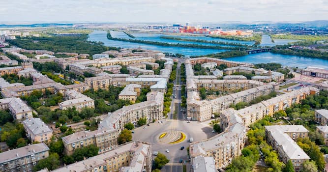 География Вопрос: В какой стране находится город Магнитогорск?