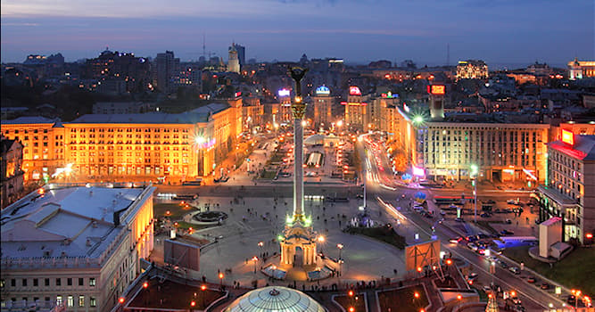 География Вопрос: В какой стране находится Киев?