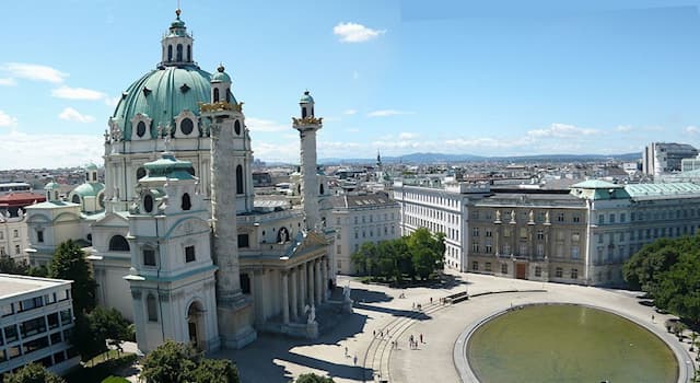 Культура Вопрос: В каком европейском городе находится католическая церковь Карлскирхе, изображённая на фото?
