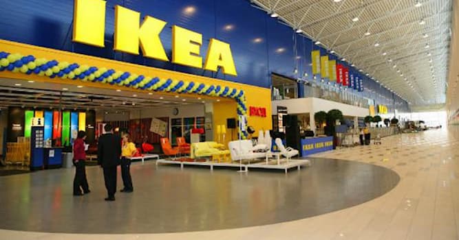 Общество Вопрос: В каком году был открыт самый первый в мире магазин IKEA?