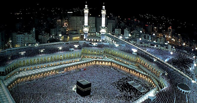 География Вопрос: В каком городе Саудовской Аравии находится священная мечеть Аль-Харам?