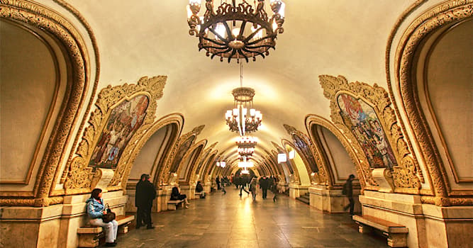 Общество Вопрос: В скольких городах России есть метро?