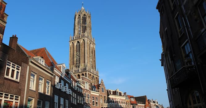 Cultuur Trivia Vraag: Wat is de hoogste kerktoren van Nederland?