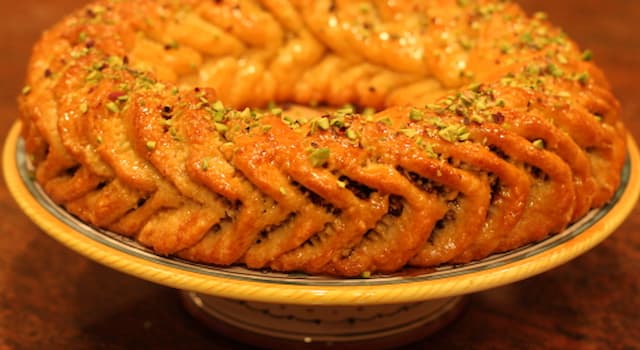 Culture Trivia Question: Where in Italy is Buccellato a typical Christmas dessert?