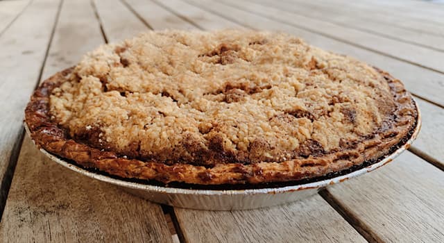 Culture Trivia Question: Which of these sweet foodstuffs is the traditional filling in the American dish known as a Shoofly Pie?