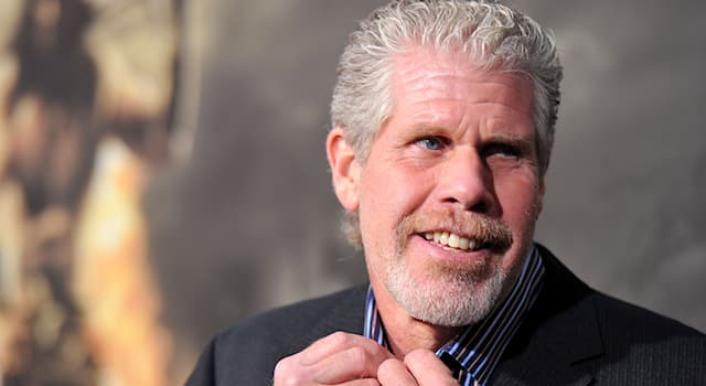 Filmy Pytanie-Ciekawostka: Kim jest Ron Perlman?