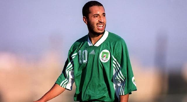 Sport Trivia Question: Who was the personal trainer of Gaddafi 'son Al-Saadi, when he was playing with Perugia in 2003?