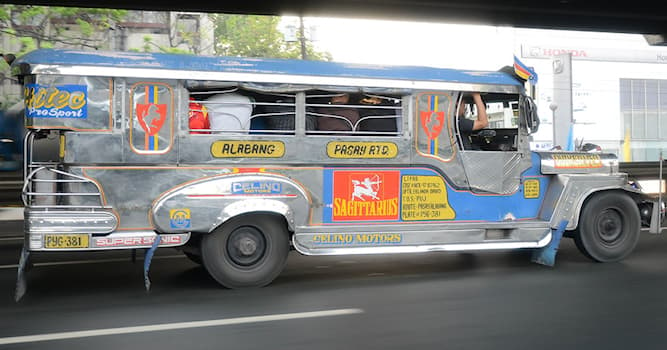 Общество Вопрос: Что из перечисленного — разновидность общественного транспорта и маршрутного такси на Филиппинах?