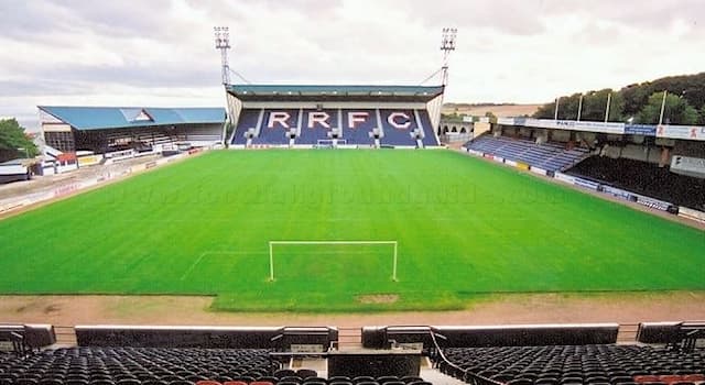 Geography Trivia Question: In which town in Fife is the Scottish League football team Raith Rovers based?