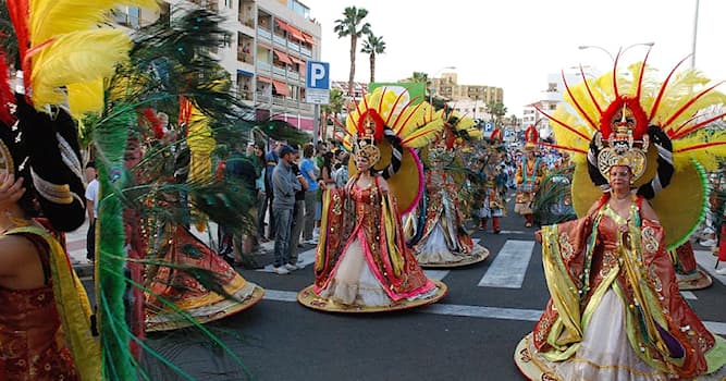 Культура Вопрос: Как называется праздник, фестиваль в латиноамериканских странах?