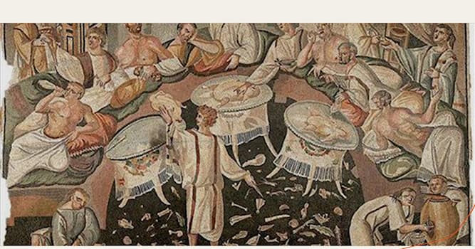 История Вопрос: Кого из отряда грызунов древние римляне откармливали в специальных глиняных сосудах и употребляли в пищу?
