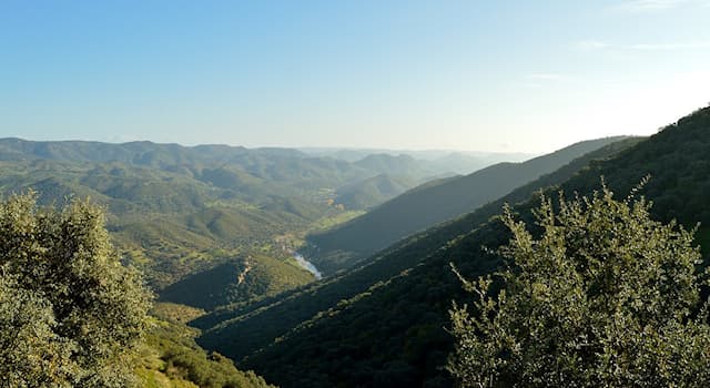 Geographie Wissensfrage: In welchem Land befindet sich das Mittelgebirge Sierra Morena?