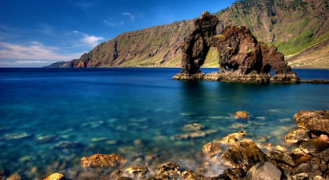 Geography Trivia Question: Which archipelago does El Hierro island belong to?