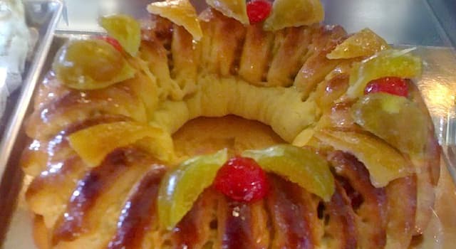 Culture Trivia Question: Which festivity is Sicilian Buccellato traditionally associated with?
