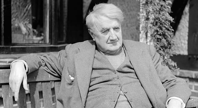 History Trivia Question: How many symphonies did English composer Ralph Vaughan Williams write?