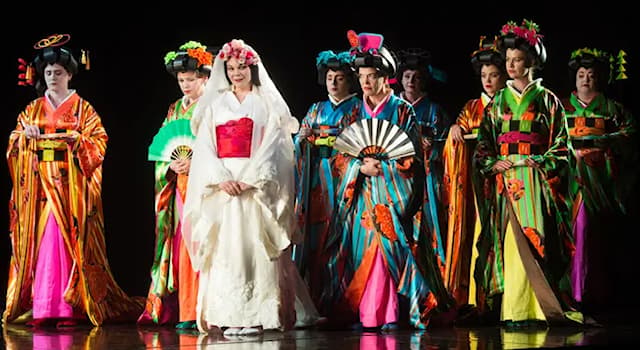 Culture Question: Dans quelle langue a été écrit l'opéra " Madame Butterfly" ?