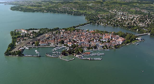 Géographie Question: Quels pays bordent le lac de Constance ?