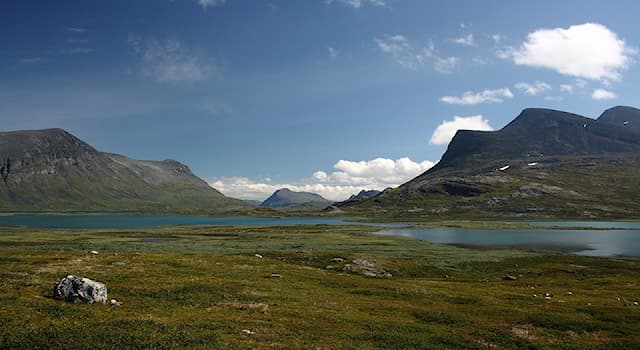 Historia Pregunta Trivia: ¿Qué país actual habitaba la tribu nórdica de los Svear?