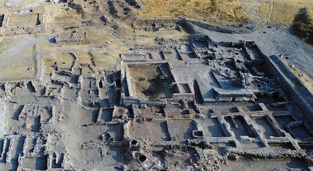 Histoire Question: Dans quel pays se trouve le site archéologique de Kültepe ?