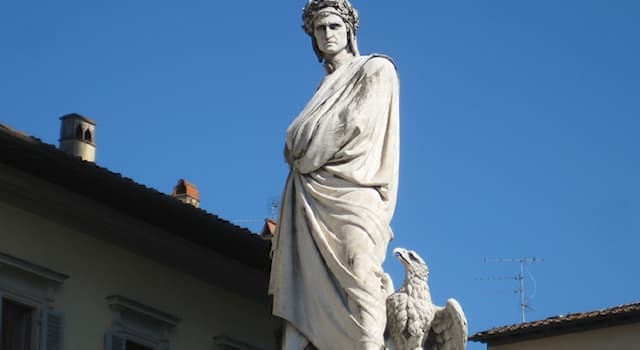 Geography Trivia Question: Where is the Monument to Dante Alighieri in the photo?