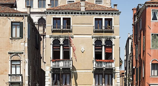 Aardrijkskunde Trivia Vraag: Waar bevindt zich het Palazzetto Pisani?