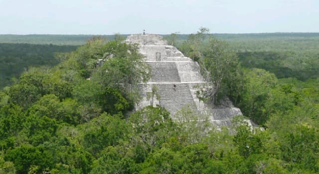 Géographie Question: L'ancienne cité Calakmul se situe dans quel pays ?
