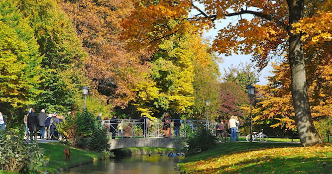 Culture Trivia Question: Located in Munich, what is the name of one of the biggest parks in the world?