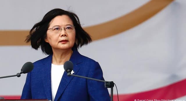 Société Question: Qui est Tsai Ing-wen ?