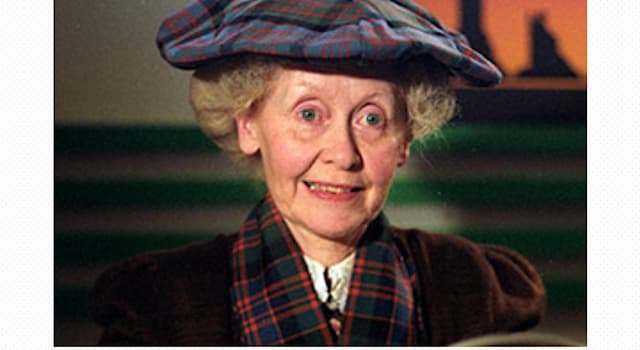 Movies & TV Trivia Question: Who sang the theme song to the children's TV show "Super Gran"?