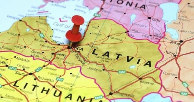 География Вопрос: Какие страны входят в состав Прибалтики?