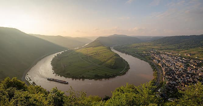 Geographie Wissensfrage: In welchen Ländern fließt die Mosel?