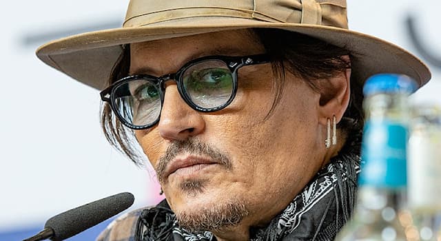 Filmy Pytanie-Ciekawostka: Jak nazywa się aktor na zdjęciu?