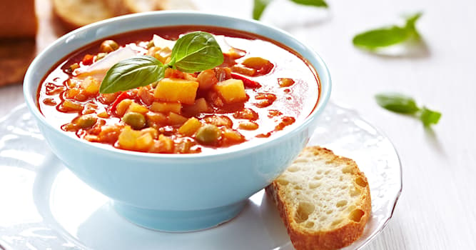 Culture Question: Laquelle de ces soupes est une spécialité italienne ?
