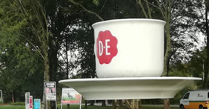 Geschiedenis Trivia Vraag: In welk jaar werd het bedrijf Douwe Egberts opgericht?