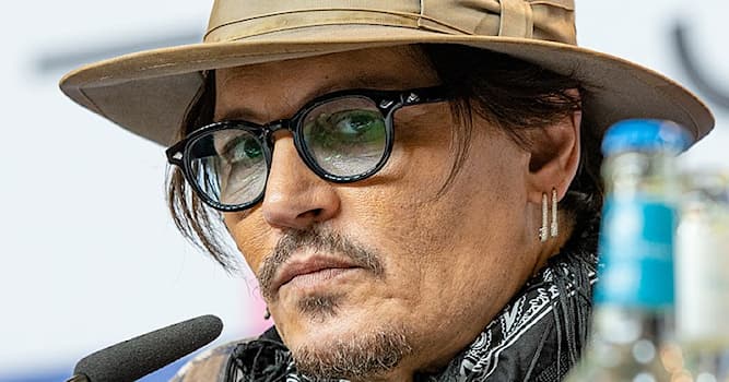 Filmy Pytanie-Ciekawostka: Johnny Depp był trzykrotnie nominowany do Oskara. Za rolę w którym filmie go otrzymał?