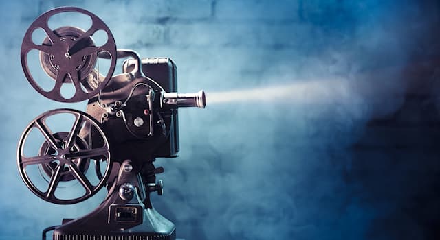 Movies & TV Trivia Question: Who "unleashed" in the comedy of the same name with Louis de Funes and Jean Marais in the lead roles?