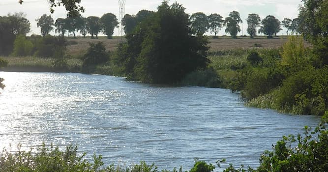 Geografia Pytanie-Ciekawostka: Który region Polski ma najmniejszą średnią opadów?