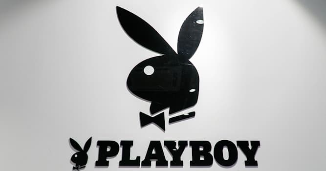 Société Question: Qui était en couverture du magazine Playboy en novembre 2009 ?