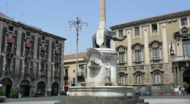 Géographie Question: Dans quelle ville italienne se trouve la Fontaine de l’éléphant ?