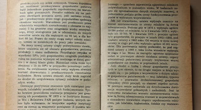 nauka Pytanie-Ciekawostka: Jaki papier w krótkim czasie żółknie i staje się wyjątkowo kruchy?