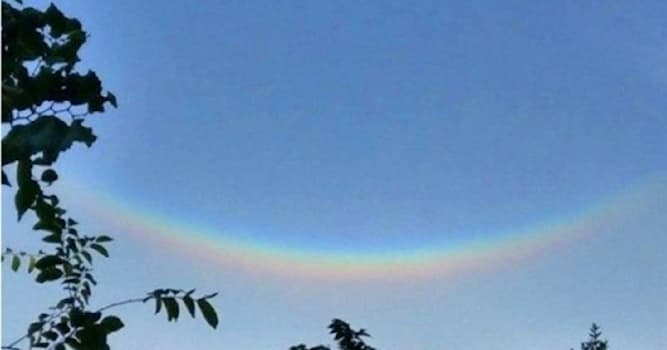 Naturaleza Pregunta Trivia: ¿Qué es un arcoíris circuncenital?