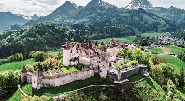 Geographie Wissensfrage: In welchem Land befindet sich das Schloss Greyerz?