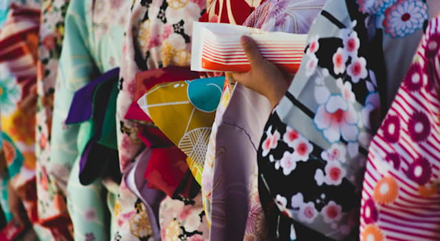 Cultura Domande: Da dove è nato il kimono?