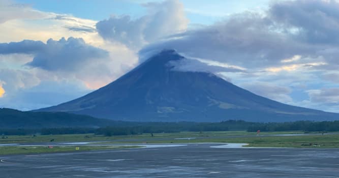 Geografia Pytanie-Ciekawostka: Gdzie znajduje się wulkan Mayon?