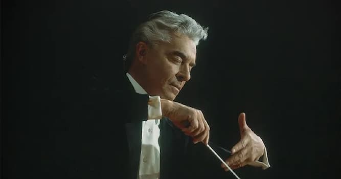 文化 小問題：Herbert von Karajan 是誰？