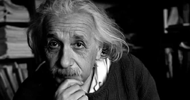 społeczeństwo Pytanie-Ciekawostka: Ile żon miał Albert Einstein?