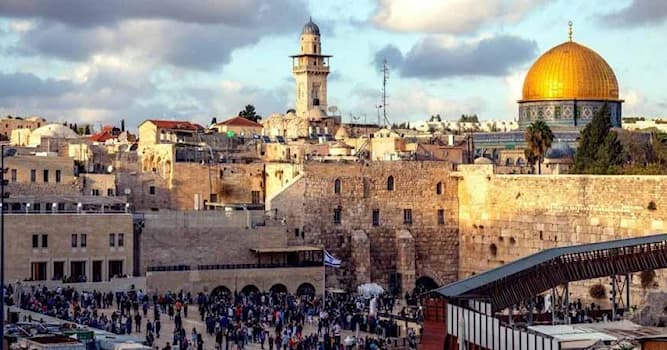 Geografia Domande: In quale paese si trova Gerusalemme?