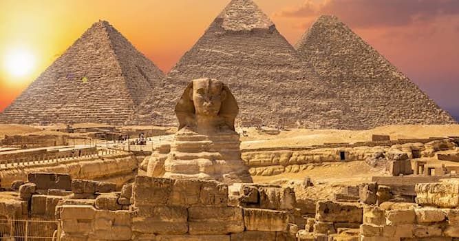 Cronologia Domande: Quale statua si trova in Egitto oltre alle "piramidi di Giza"?