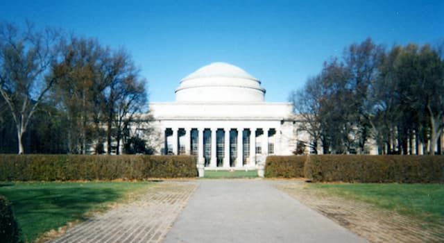 Società Domande: L'università americana MIT è il 'Massachusetts Institute of...' cosa?